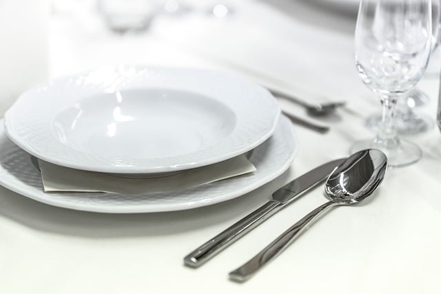 How can a CMMS reduce equipment downtime in catering services? How can a CMMS reduce equipment downtime in catering services?
