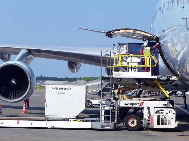 How can a CMMS support lean maintenance initiatives in airports?