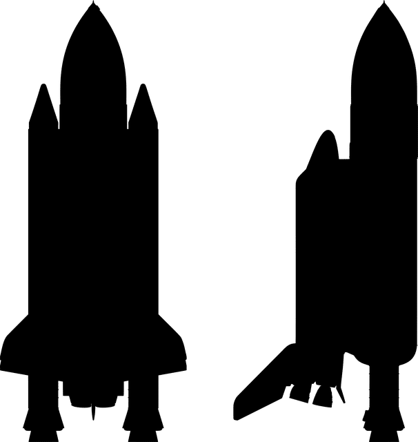 How does a CMMS ensure compliance with aerospace industry standards?