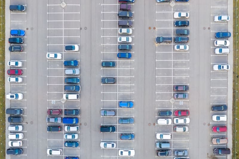 How does a CMMS help in managing parking facility maintenance? How does a CMMS help in managing parking facility maintenance?