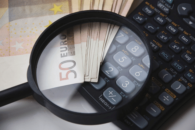 How to Use CMMS to Win at Lifecycle Cost Management for Your Assets How to Use CMMS to Win at Lifecycle Cost Management for Your Assets