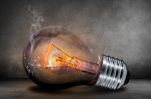 The Benefits of Implementing CMMS in Energy Management The Benefits of Implementing CMMS in Energy Management